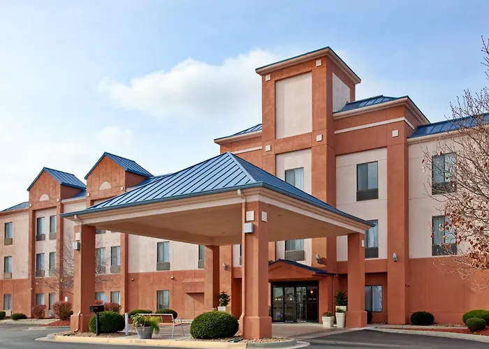 Spark By Hilton Lansing